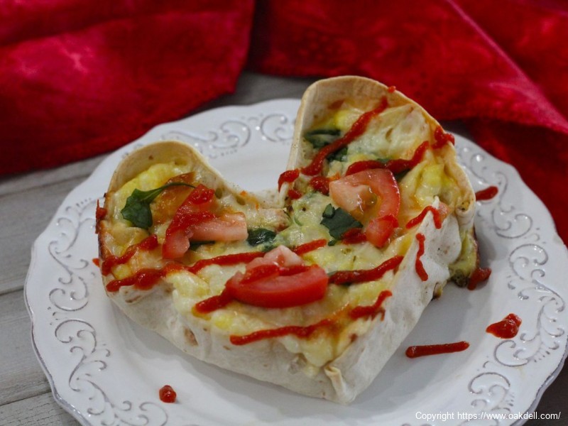 Egg Naan Pizza