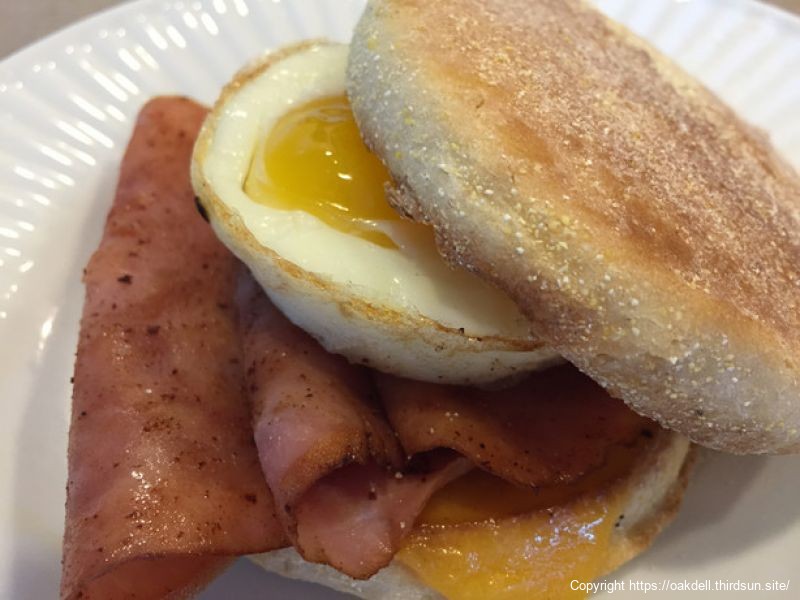 Back-to-school Egg Breakfast Sandwich