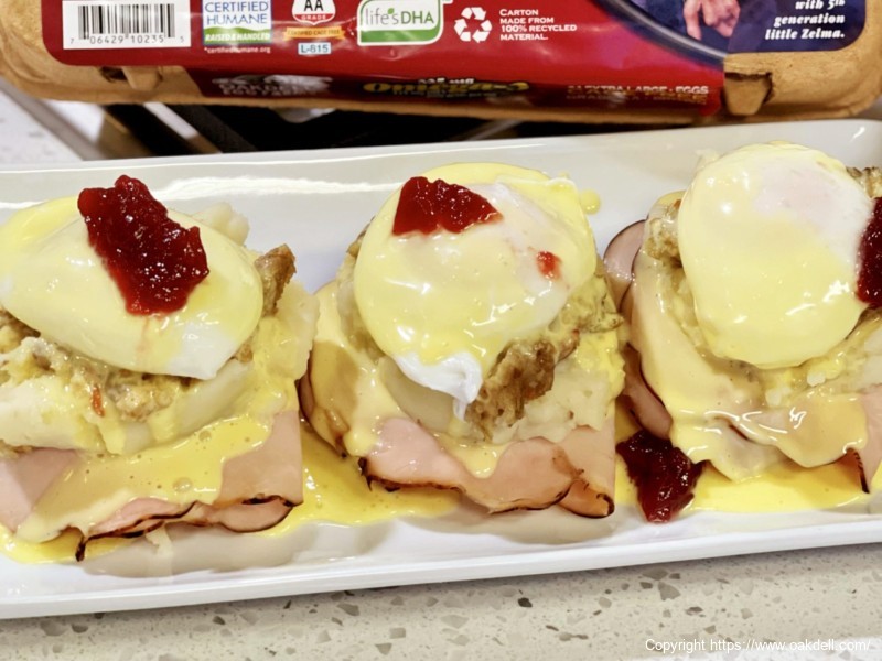 Thanksgiving Eggs Benedict