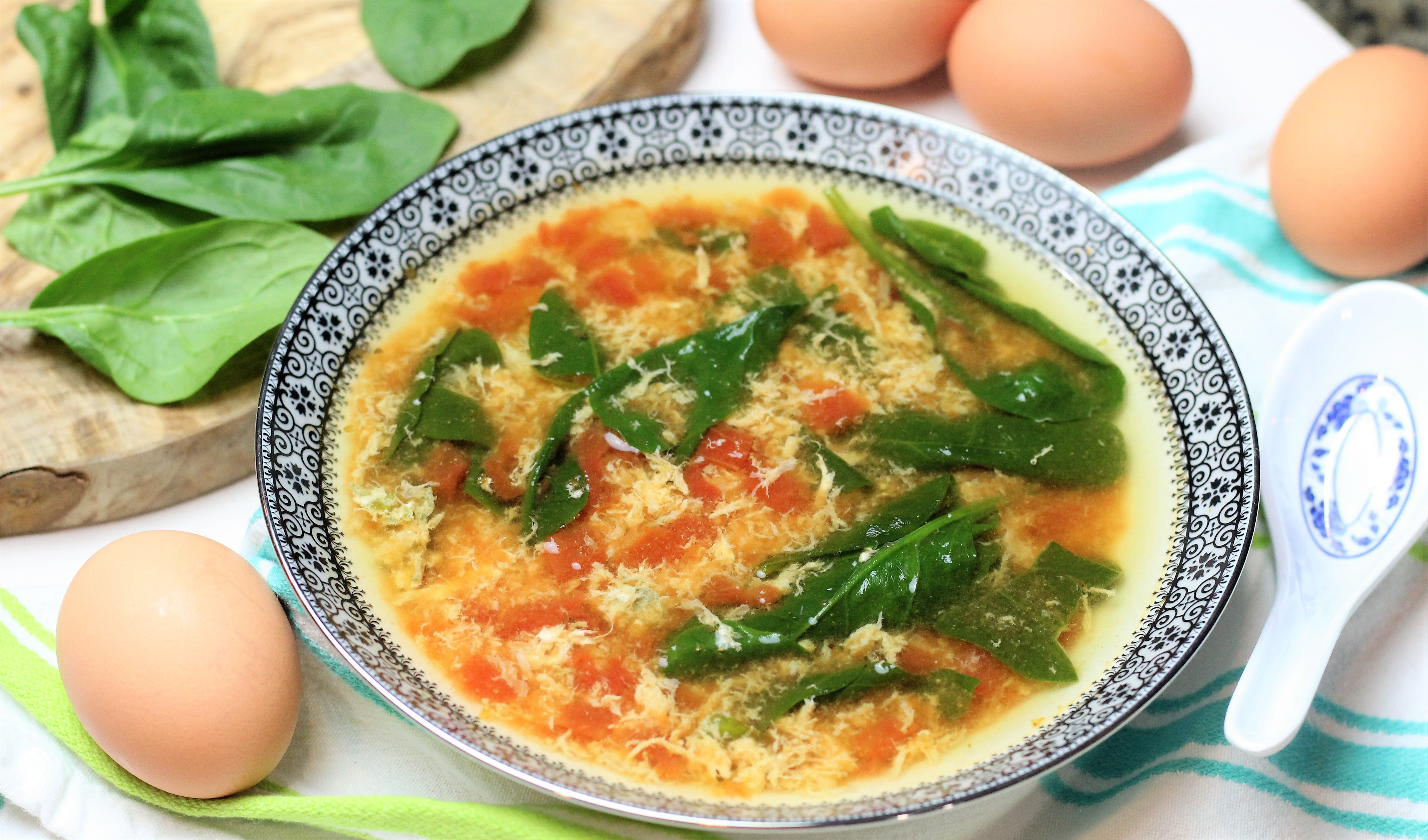 Healthy Tomato Egg Drop Soup
