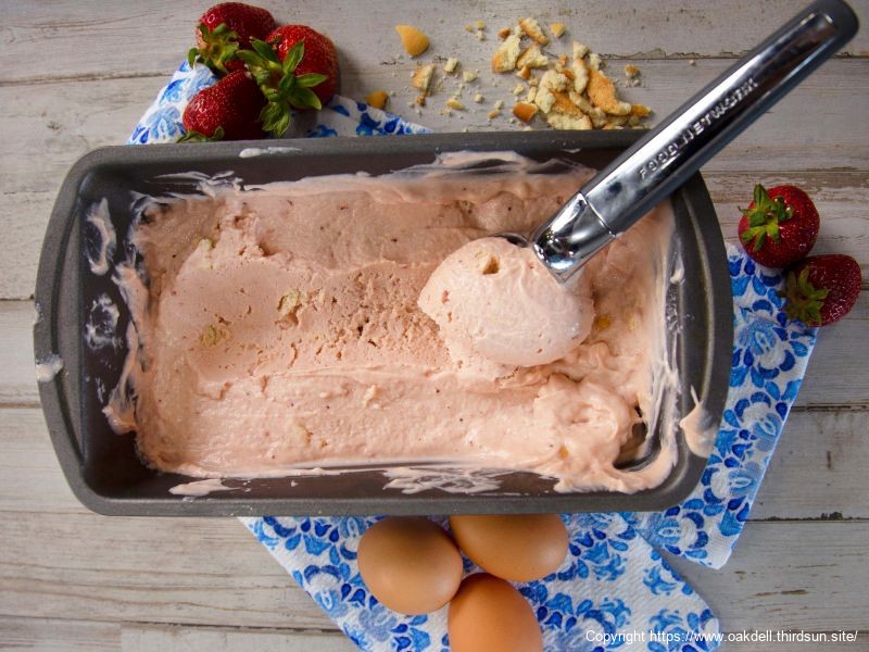 No Churn Strawberry Shortcake Ice Cream