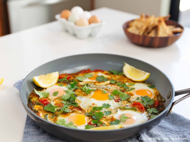 Curried Eggs with Spinach